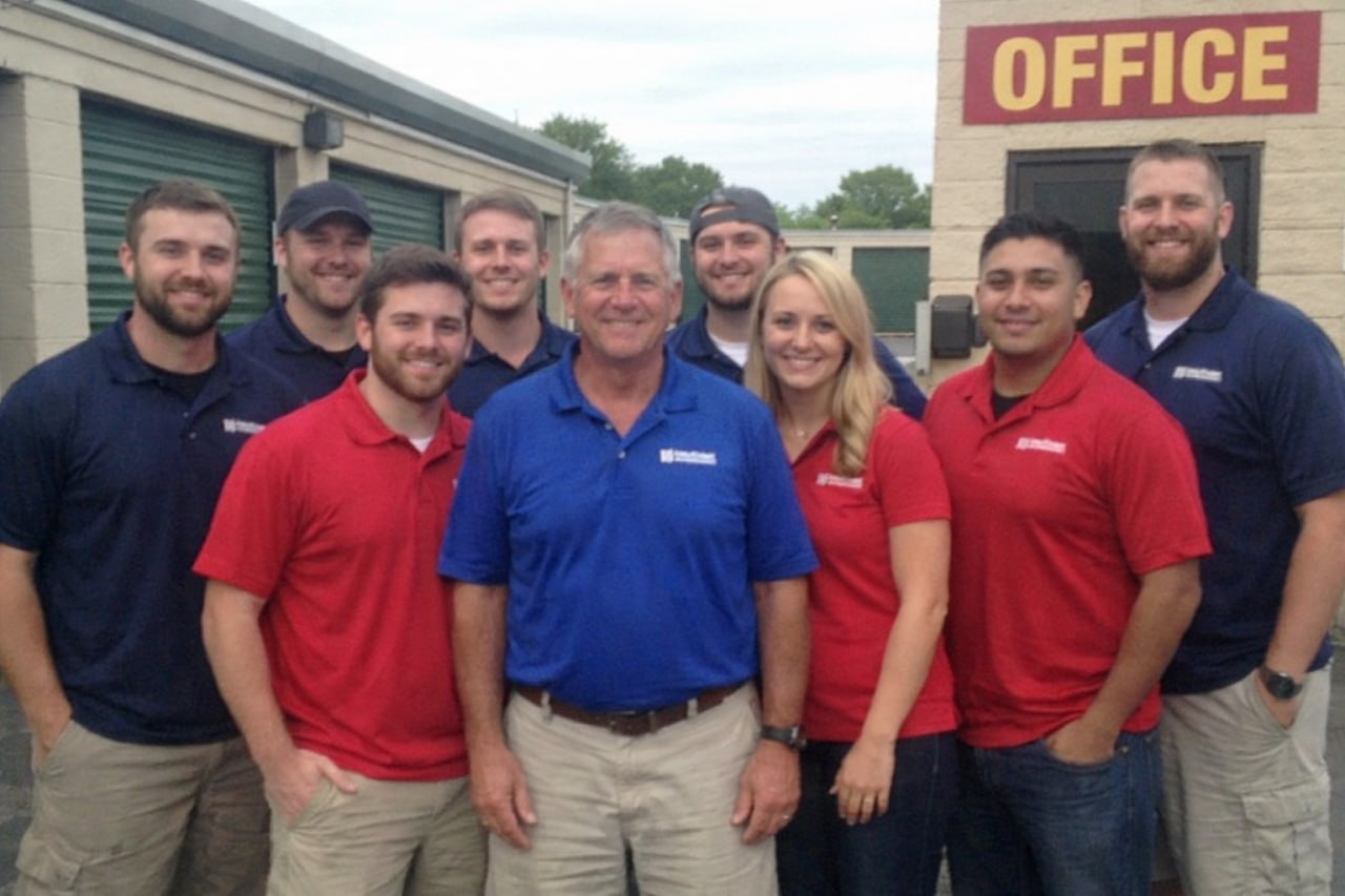 Water damage restoration professionals in Hawthorne, CA